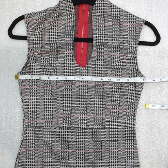 Rolla Coster Women's Black and White Patterned Split Neck Midi Dress Size M - Picture 6 of 7